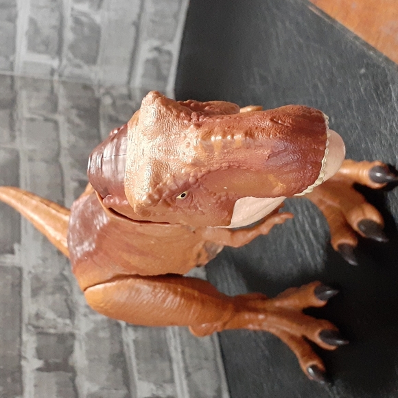 JURASSIC WORLD - Tyrannosaurus Rexapproximate 20" Long - EUC - Picture 6 of 8